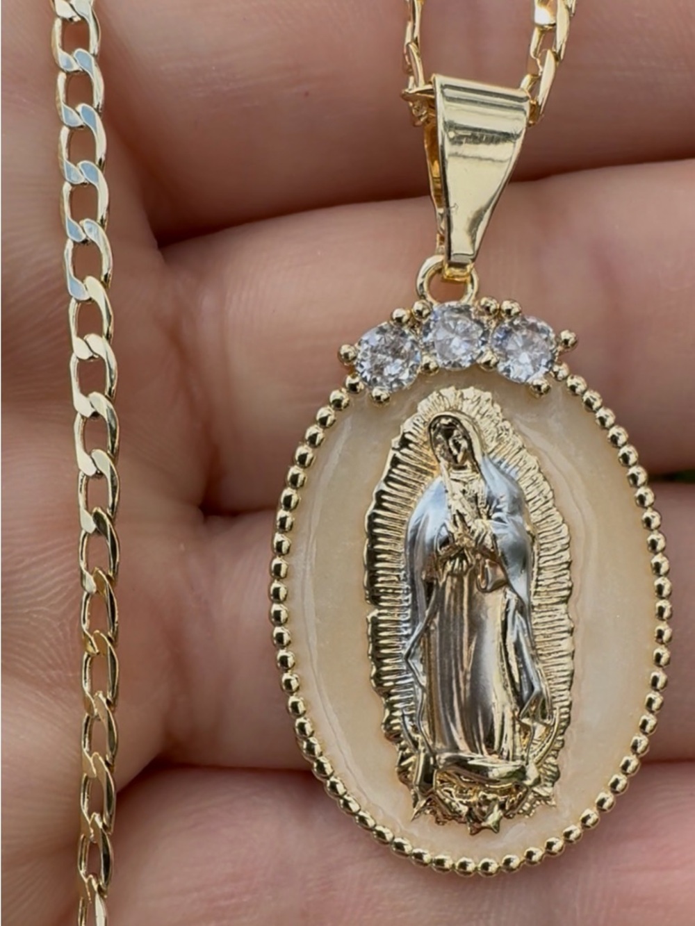 18k gold plated, chain with Our Lady of Guadalupe / Virgin Mary